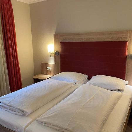 Gasthaus Frorup Hotel Oeversee Ngoại thất bức ảnh