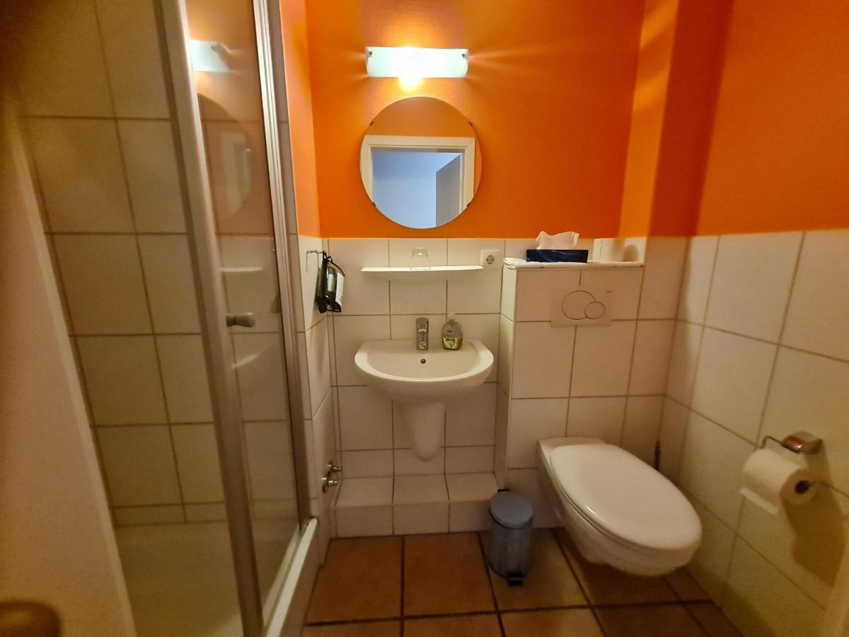 Gasthaus Frorup Hotel Oeversee Ngoại thất bức ảnh