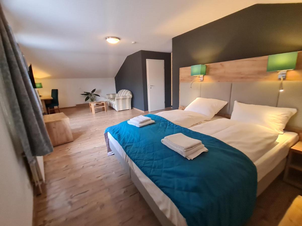 Gasthaus Frorup Hotel Oeversee Ngoại thất bức ảnh
